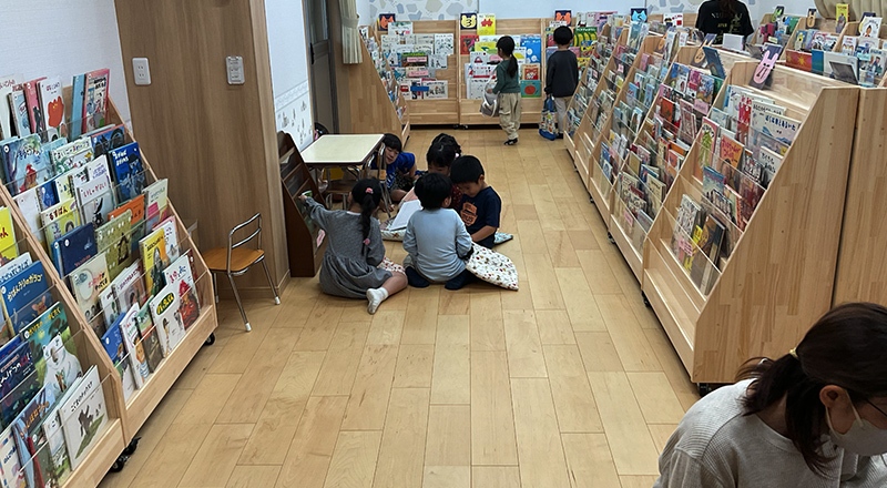絵本貸し出しの画像